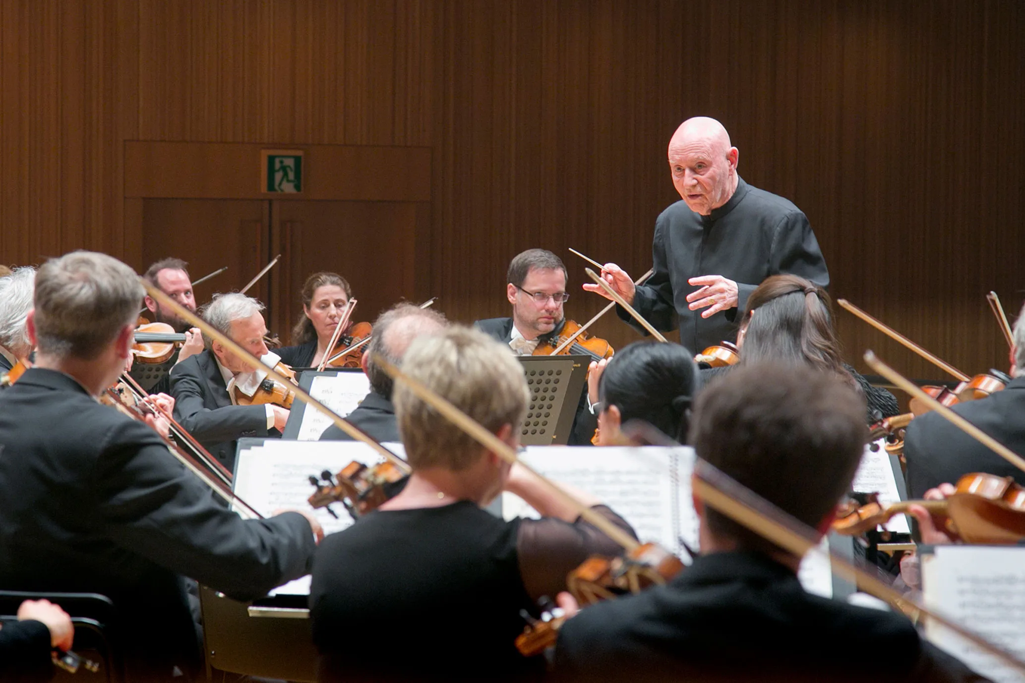 懐かしい響き、ベルリン・コンツェルトハウス管弦楽団 | CLASSICNAVI
