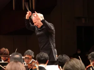 6月のABCすべての定期公演を振ったノセダとNHK交響楽団　写真提供：NHK交響楽団