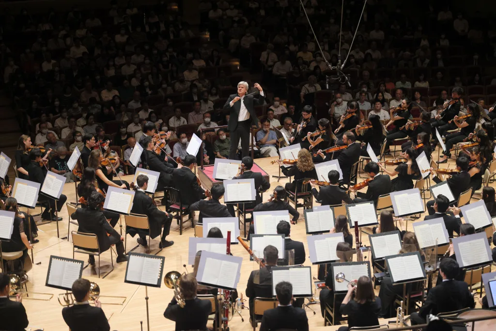 PMFオーケストラの東京公演はブルックナーの未完の交響曲第9番をSPCM版で演奏したことも話題となった　(C)PMF組織委員会