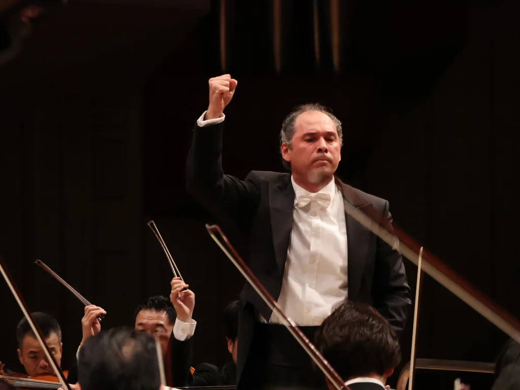 N響１月定期のABCすべてのプログラムを指揮したソヒエフ　写真提供：NHK交響楽団