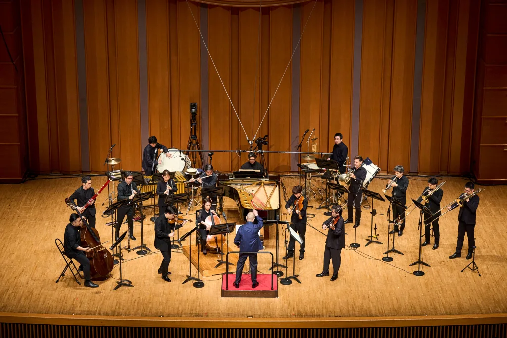 世界初演の「The Chamber Symphony No.3」写真＝Asami Hoshino