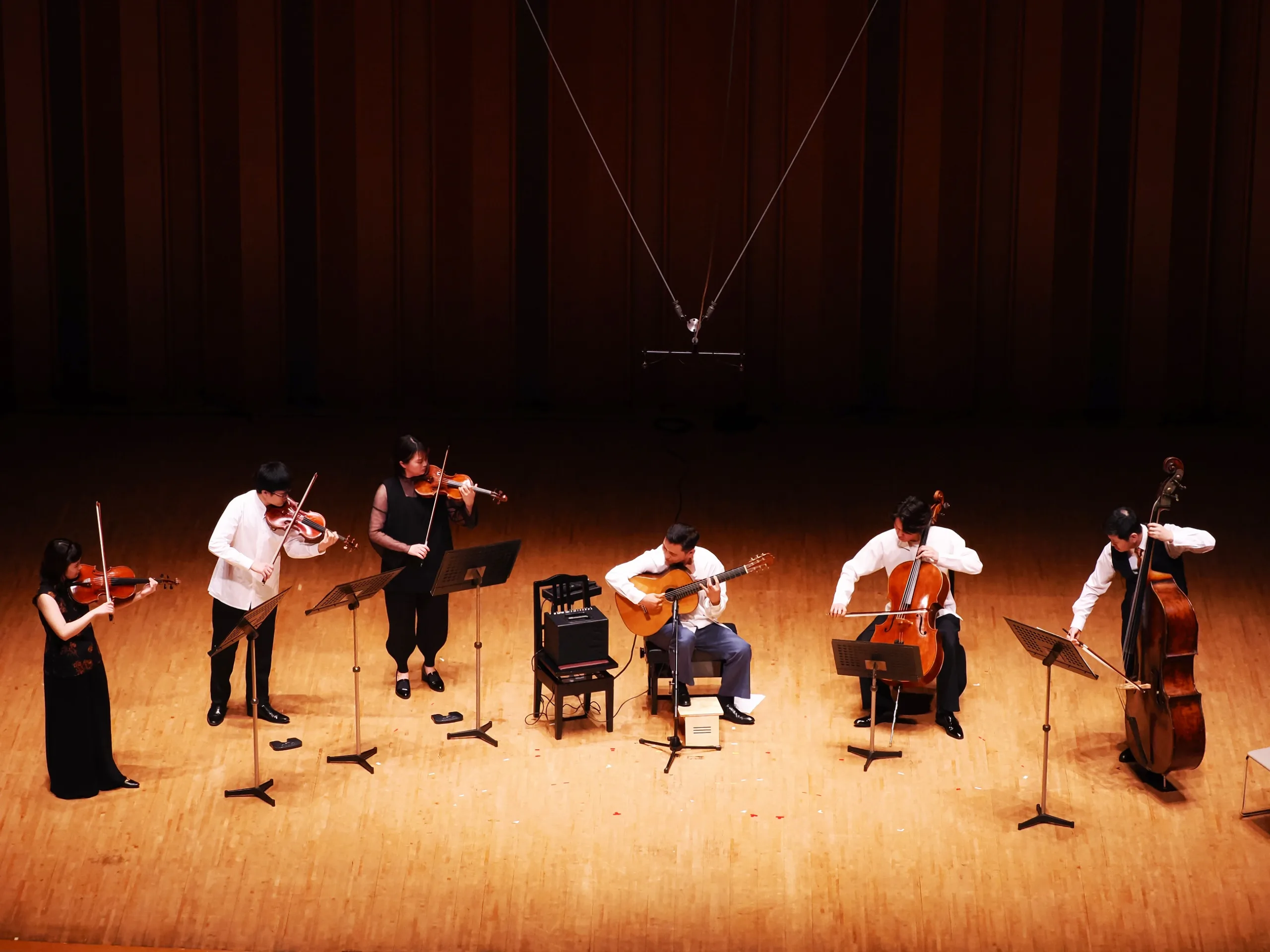 篠山 アコースティック兄弟デュオ
ちめいど ライブ限定グッズ  黒パーカー♪ ZXI 15