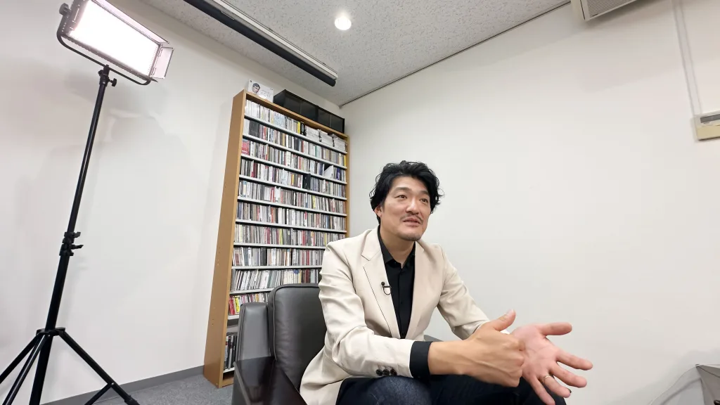 山田治生氏の質問に熱をこめて語る西村悟