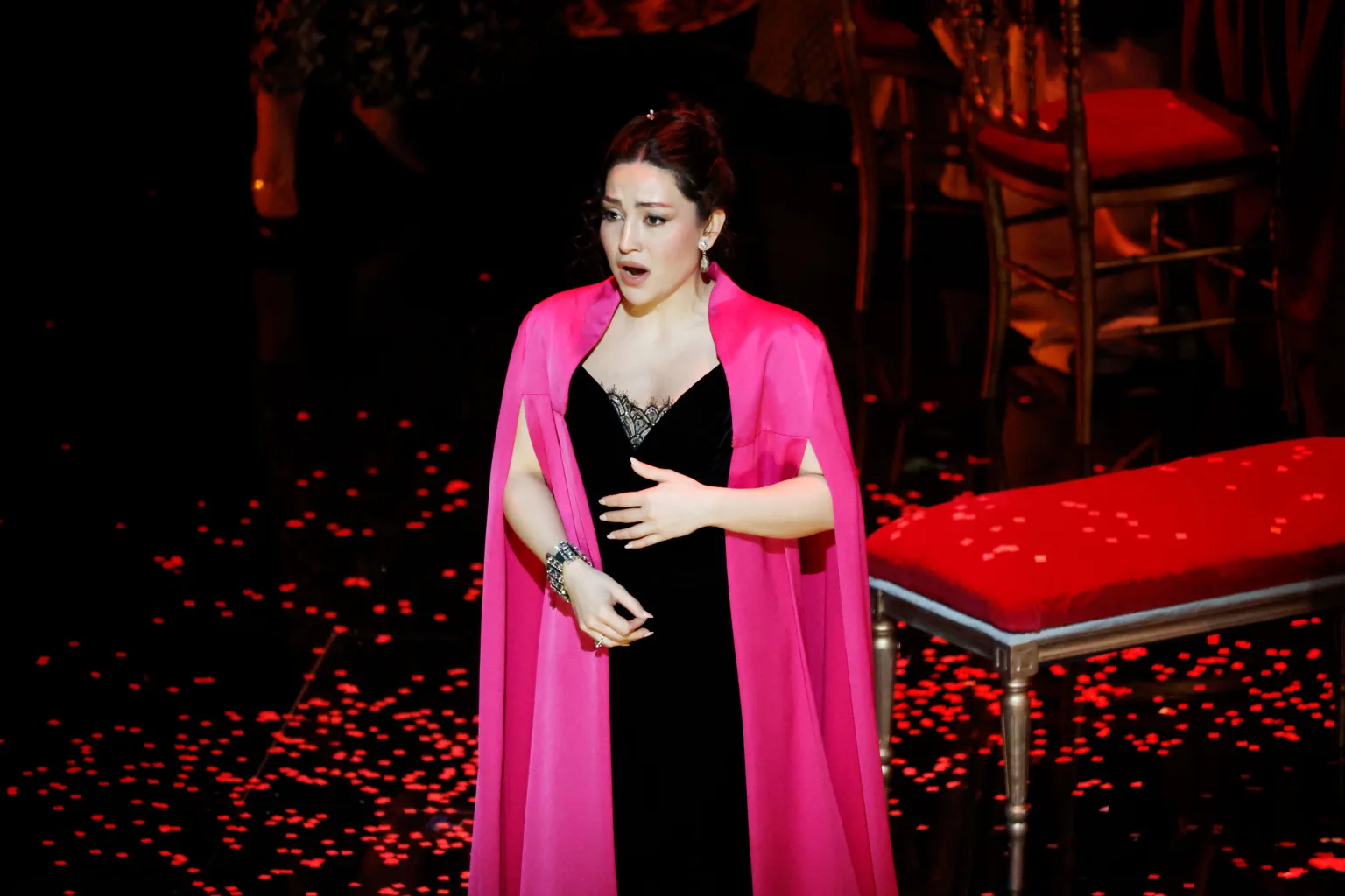 小澤征爾音楽塾オペラ・プロジェクト「椿姫」でヴィオレッタを歌ったミナシアン (C)大窪道治/2025 Seiji Ozawa Music Academy