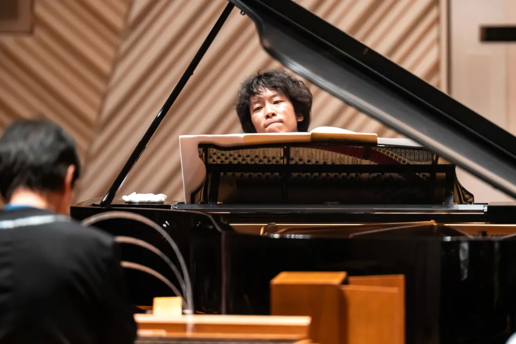 弦とオンド・マルトノの柔らかな響き、静寂の中で奏でられるピアノが絶品 ©池上直哉/ミューザ川崎シンフォニーホール