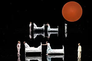 ロラン・ペリー演出、ブリテン「夏の夜の夢」　©大窪道治/2025OMF