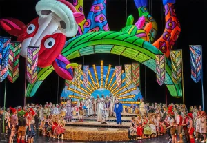 マティアス・ダーヴィッツ演出による「ニュルンベルクのマイスタージンガー」第3幕の最終シーン　Bayreuther Festspiele / (C)Enrico Nawrath