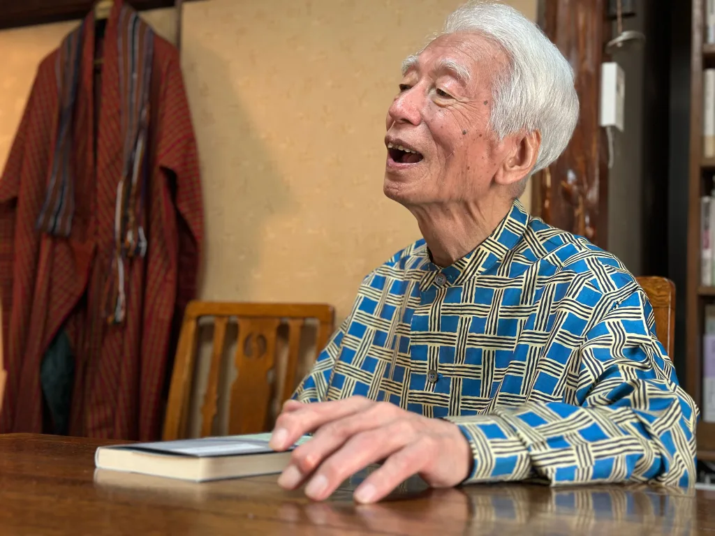 新作への挑戦の意欲を語る舘野