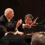 桂冠名誉指揮者ヘルベルト・ブロムシュテットが、10月定期公演の締めくくりとなるCプログラムでも珠玉の演奏を聴かせた　写真提供：NHK交響楽団