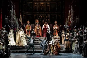豪華絢爛たるバーリの「ドン・カルロ」 (C)Clarissa Lapolla