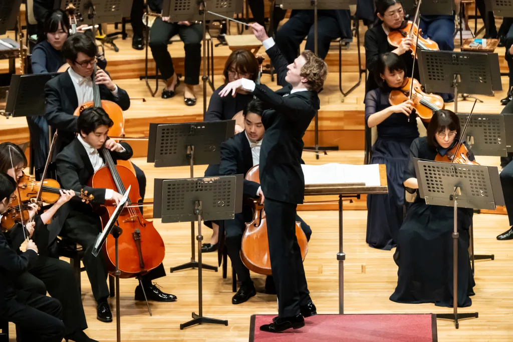 コリンズの指揮は、コープランドの交響曲第3番の魅力を十分に引き出した　©N.Ikegami/TSO