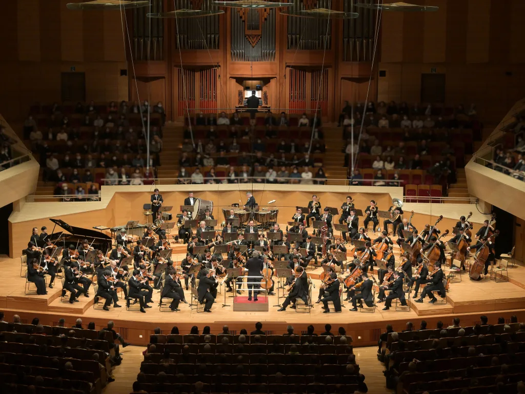 サン・サーンス：交響曲第3番「オルガン付き」　写真提供：NHK交響楽団