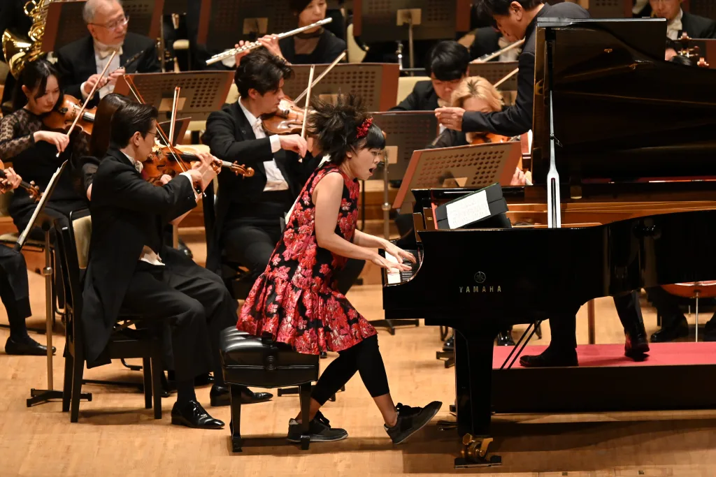 ガーシュウィンのピアノ協奏曲へ調のソリストを務めた上原ひろみ（C）TERASHI Masahiko