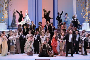 ハインツ・ツェドニク演出、ヨハン・シュトラウスⅡ世「こうもり」　写真：鹿摩隆司　提供：新国立劇場