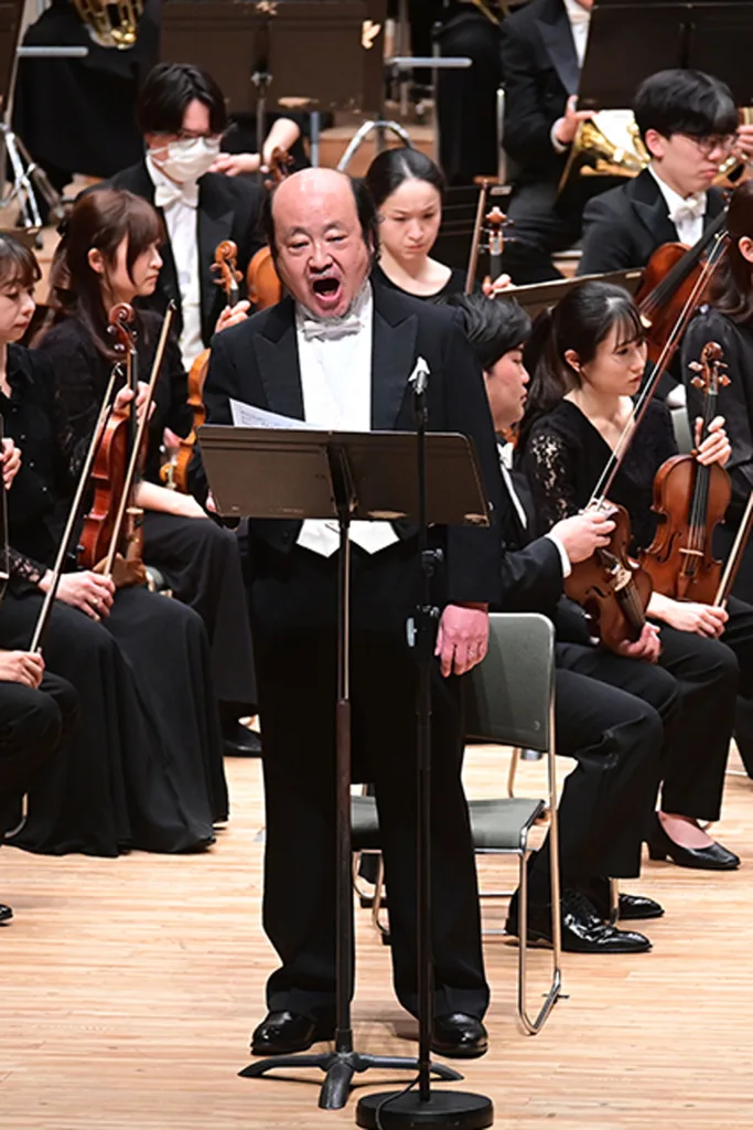 志村文彦が歌うフンディングは、紳士然とした風格　提供：広島交響楽団