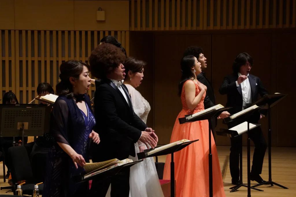 キャスト全員が歌唱も演技も高水準　©京都市交響楽団