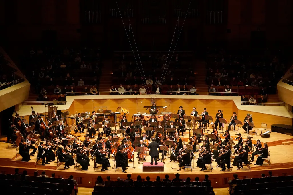 シベリウスの交響曲第6番は、日本フィルのシベリウスの歴史に新たなページを加えたとも言うべき名演だった　©️山口敦