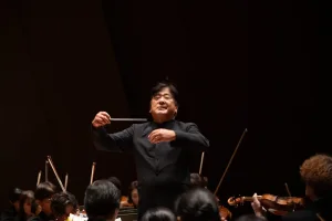 第668回定期演奏会のプログラムは、佐渡裕とゆかりの深いマーラーの交響曲第6番「悲劇的」 ※写真は3月21日(土)すみだトリフォニーホールで行われた同内容公演より(C)TERASHI Masahiko