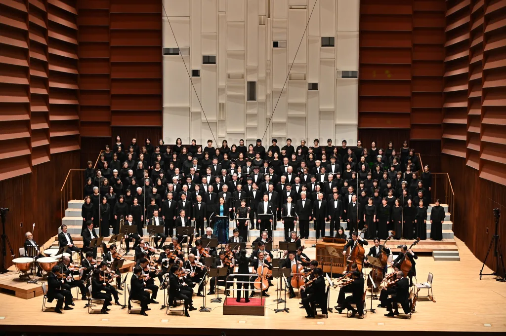 福島県いわき市の市民が特別合唱団として参加した、モーツァルト「レクイエム」　提供：いわきアリオス　撮影：布施雅彦