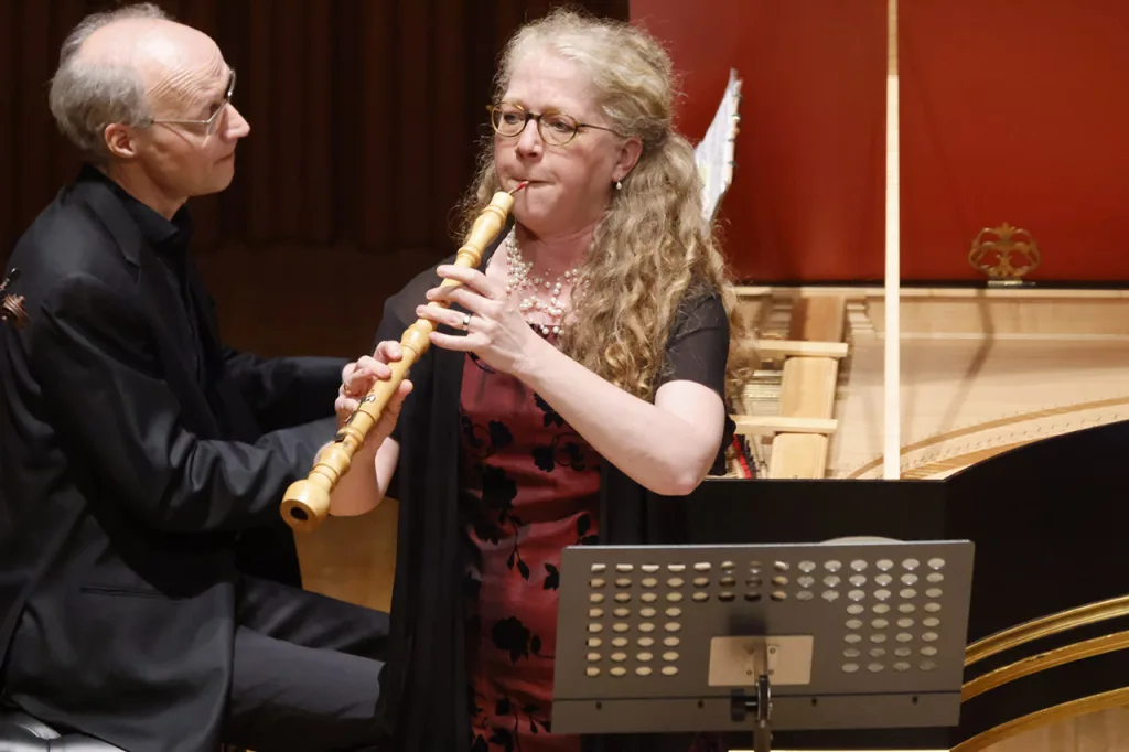 オーボエ・ダモーレ協奏曲での、クセニア・レフラーのまろやかな音色と質朴とした〝歌〟が快く響いた（ｃ）大窪道治　写真提供：TOPPANホール