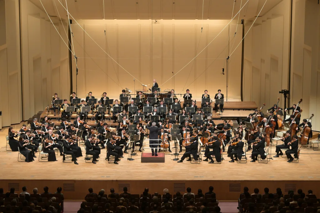 ルイージの指揮に気迫がこもった　写真提供：NHK交響楽団