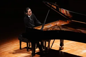 イム・ユンチャンが、当初の発表から変更してシューベルトとスクリャービンのソナタを披露した ©Junichiro Matsuo