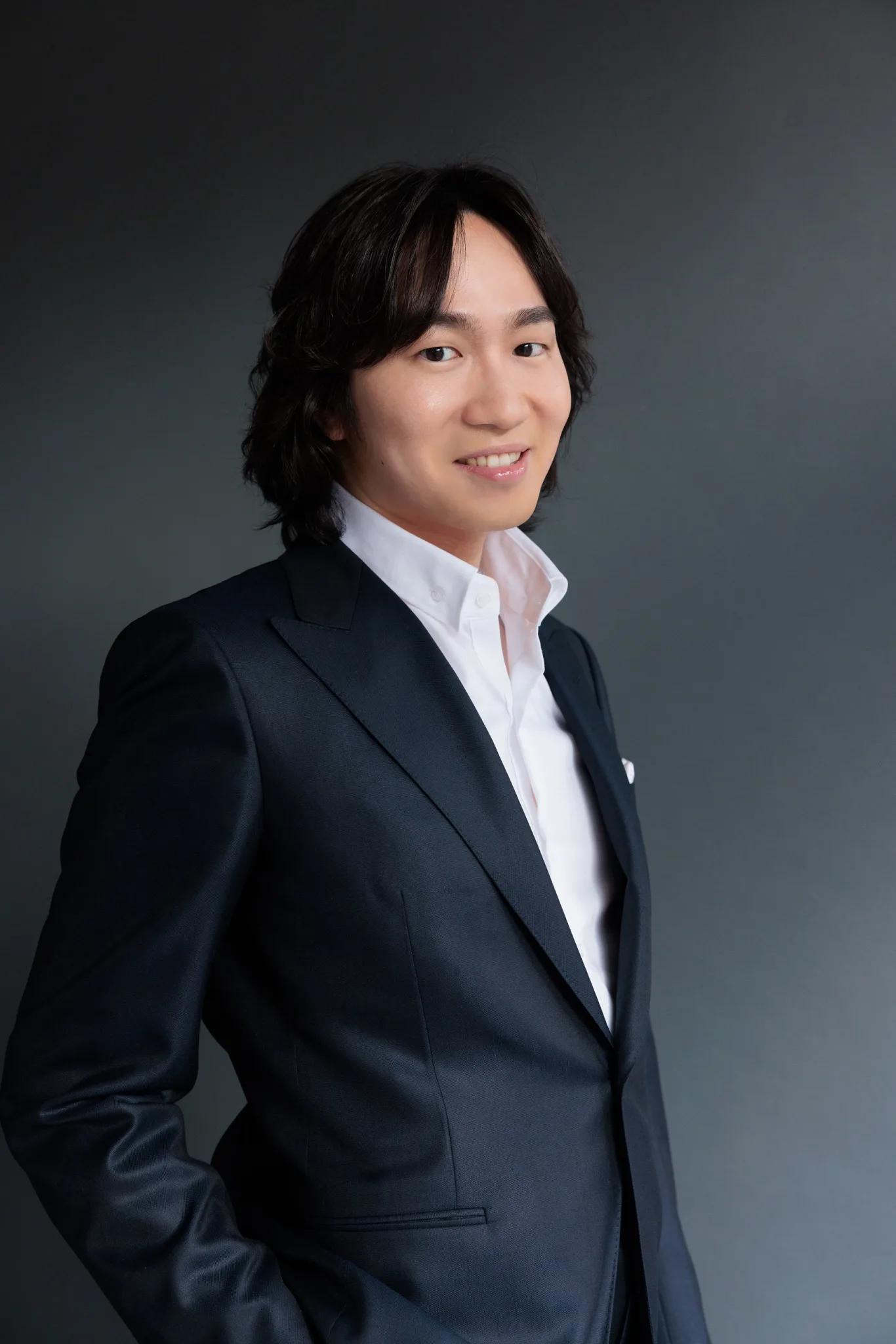 弾き振りから自作品の初演までマルチに活躍する阪田知樹