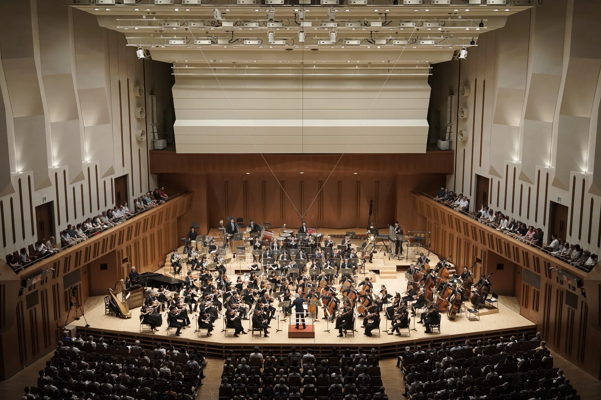 三善晃：オーケストラのための「ノエシス」から都響の機能美が全開　写真提供／東京都交響楽団　©RikimaruHotta