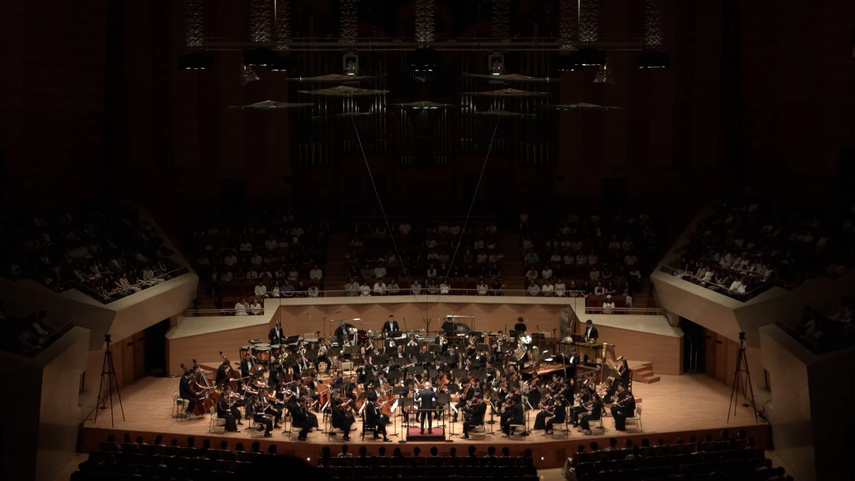 久石譲「Concerto for Orchestra」。約45分の作品でも集中力を失わせない構成力が見事だった　