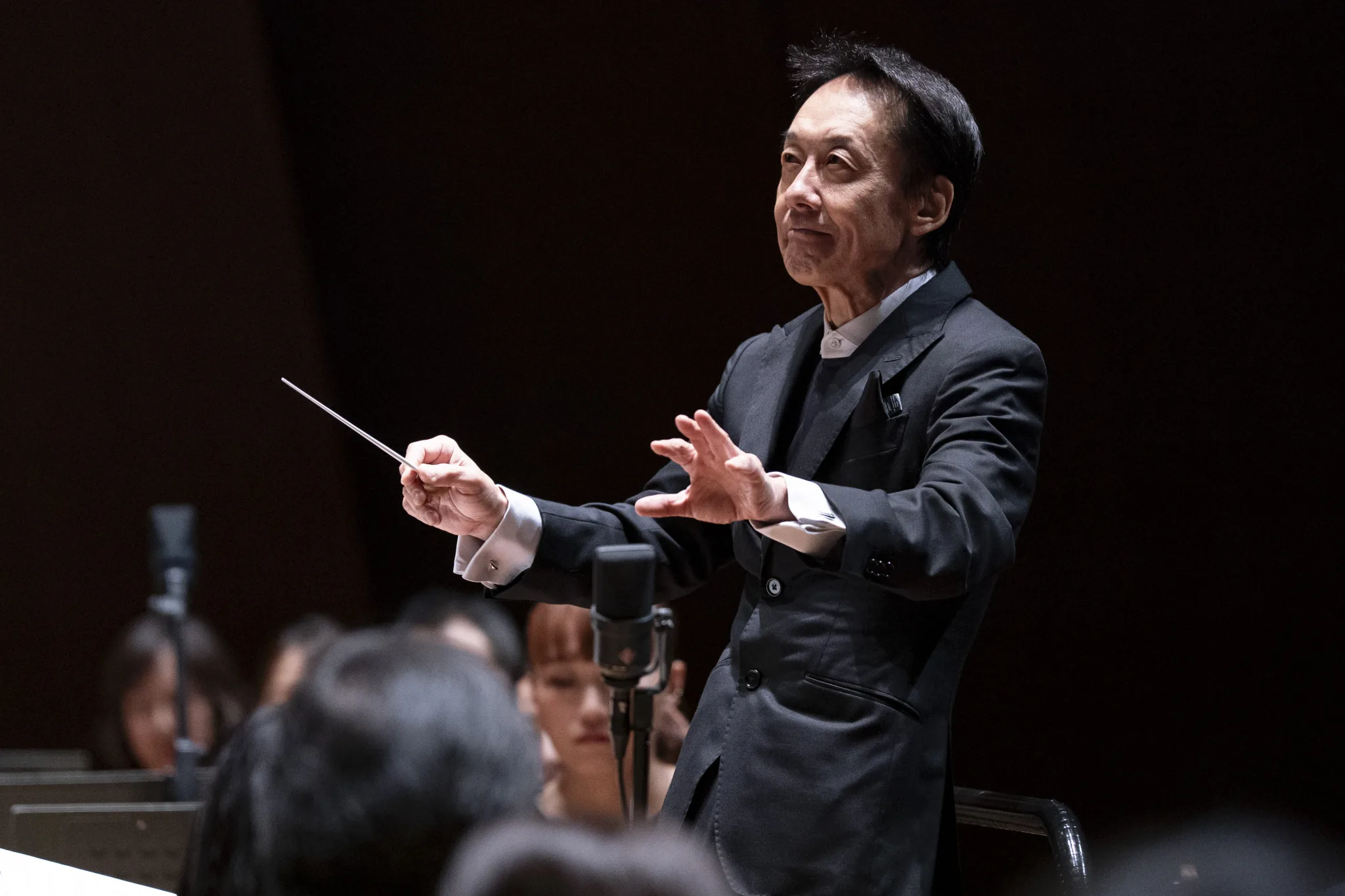 上岡敏之指揮の新日本フィルハーモニー交響楽団が「すみだクラシックへの扉 第43回」でマゼール編曲「言葉のない指環」を演奏